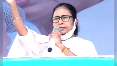 Bengal Election 2021: ममता ने नाम लिये बगैर ‘पीरजादा’ पर साधा निशाना,कहा- फुरफुरा शरीफ से निकला है एक गद्दार
