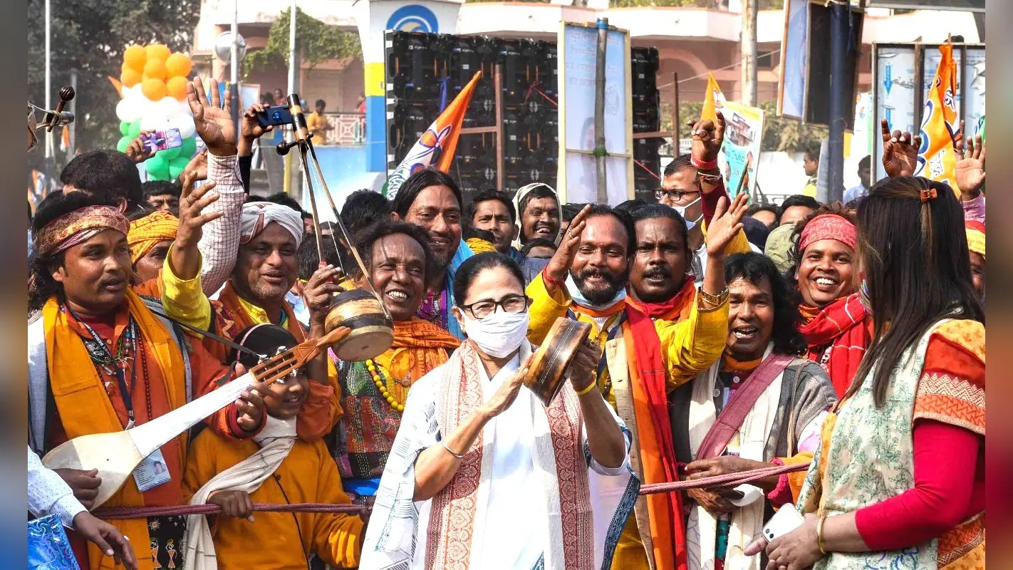 बोलपुर में बोलीं ममता बनर्जी, धर्मनिरपेक्षता पर नफरत की राजनीति को हावी नहीं होने देगी रवींद्रनाथ टैगोर की भूमि