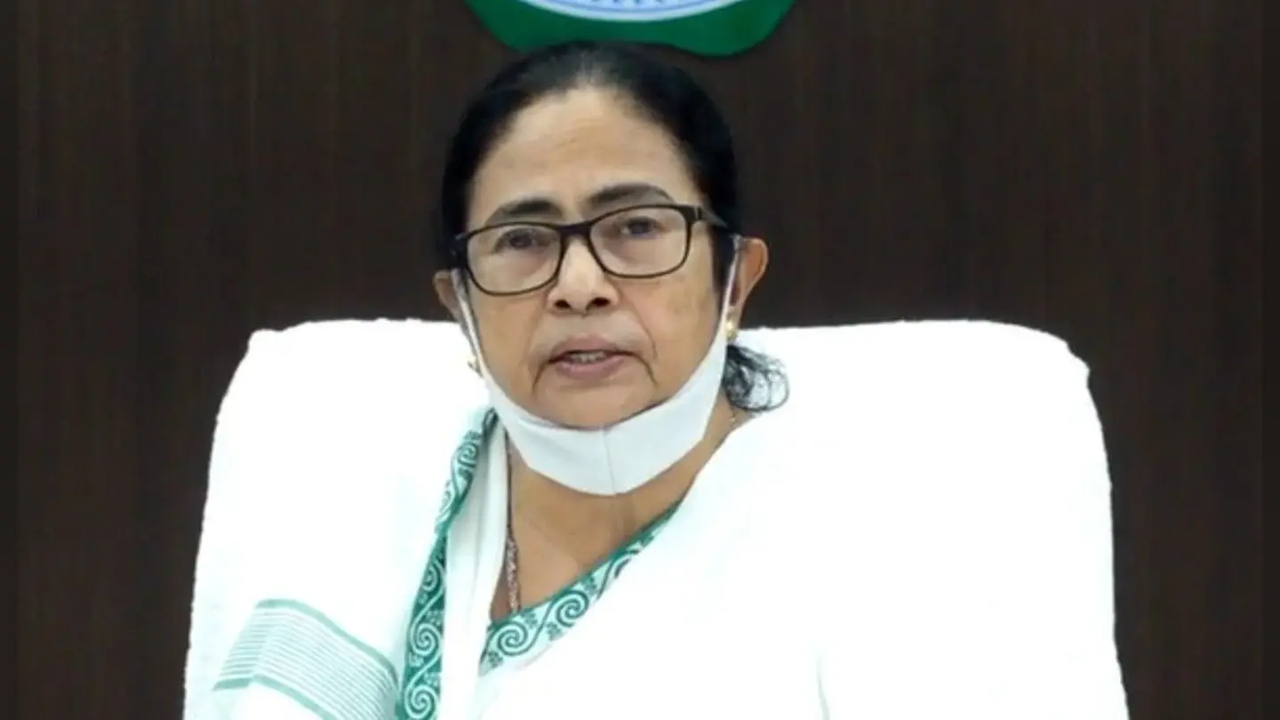 CM ममता बनर्जी ने दिल्ली जाने से पहले पेगासस से जासूसी की जांच के लिए बनाया आयोग