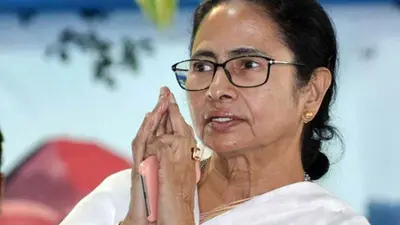 Happy Women’s Day 2020 पर बोलीं बंगाल की मुख्यमंत्री ममता बनर्जी : महिलाएं समाज का स्तंभ हैं