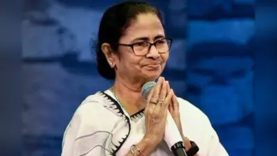 पंचायत चुनाव से पहले सीएम ममता का बड़ा एलान, कहा – ‘अच्छा काम करने पर सिविक वॉलेंटियर्स को स्थायी नौकरी’