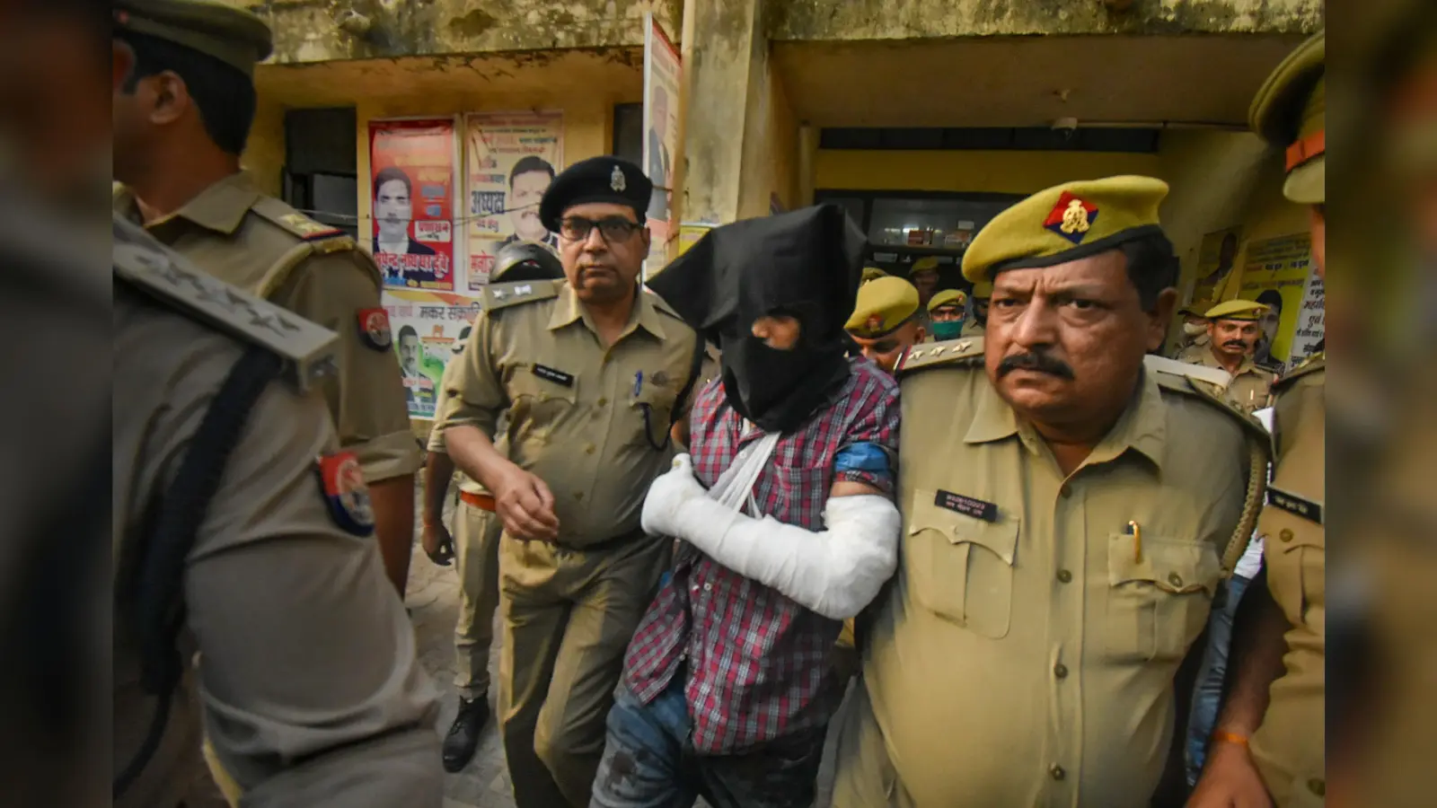 Gorakhnath Temple Attack: हमलावर मुर्तजा अब्बासी बना रहा था अरबी भाषा का एप, ये था मकसद