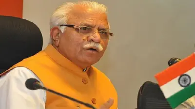 हरियाणा के सीएम मनोहर लाल खट्टर इस भेष में घूम रहे थे मेला, सोशल मीडिया पर खूब वायरल हो रहा Video
