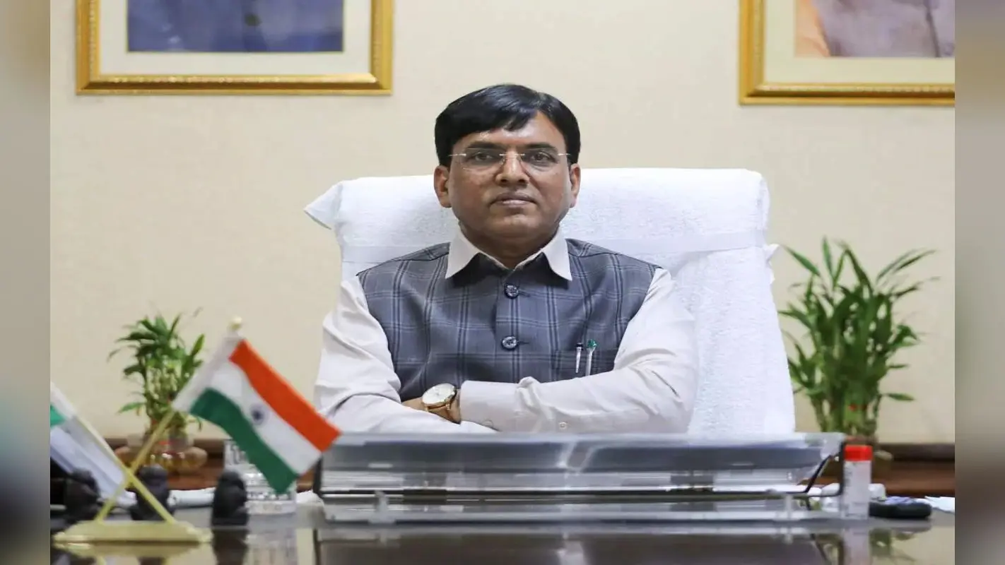 हीटवेव की समीक्षा और जन स्वास्थ्य तैयारियों के लिए हाईलेवल मीटिंग करेंगे मनसुख मांडविया