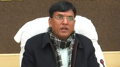 ओमिक्रॉन पर WHO ने दी चेतावनी, दिल्ली में कोरोना से 30 की मौत, मंडाविया कल 9 राज्यों के साथ करेंगे बैठक