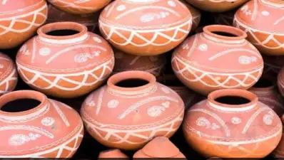 गर्मी से ठंडक दिलाता है 250 रुपये वाला Sasta Matka, लाखों का देता फायदा, पढ़ें रिपोर्ट