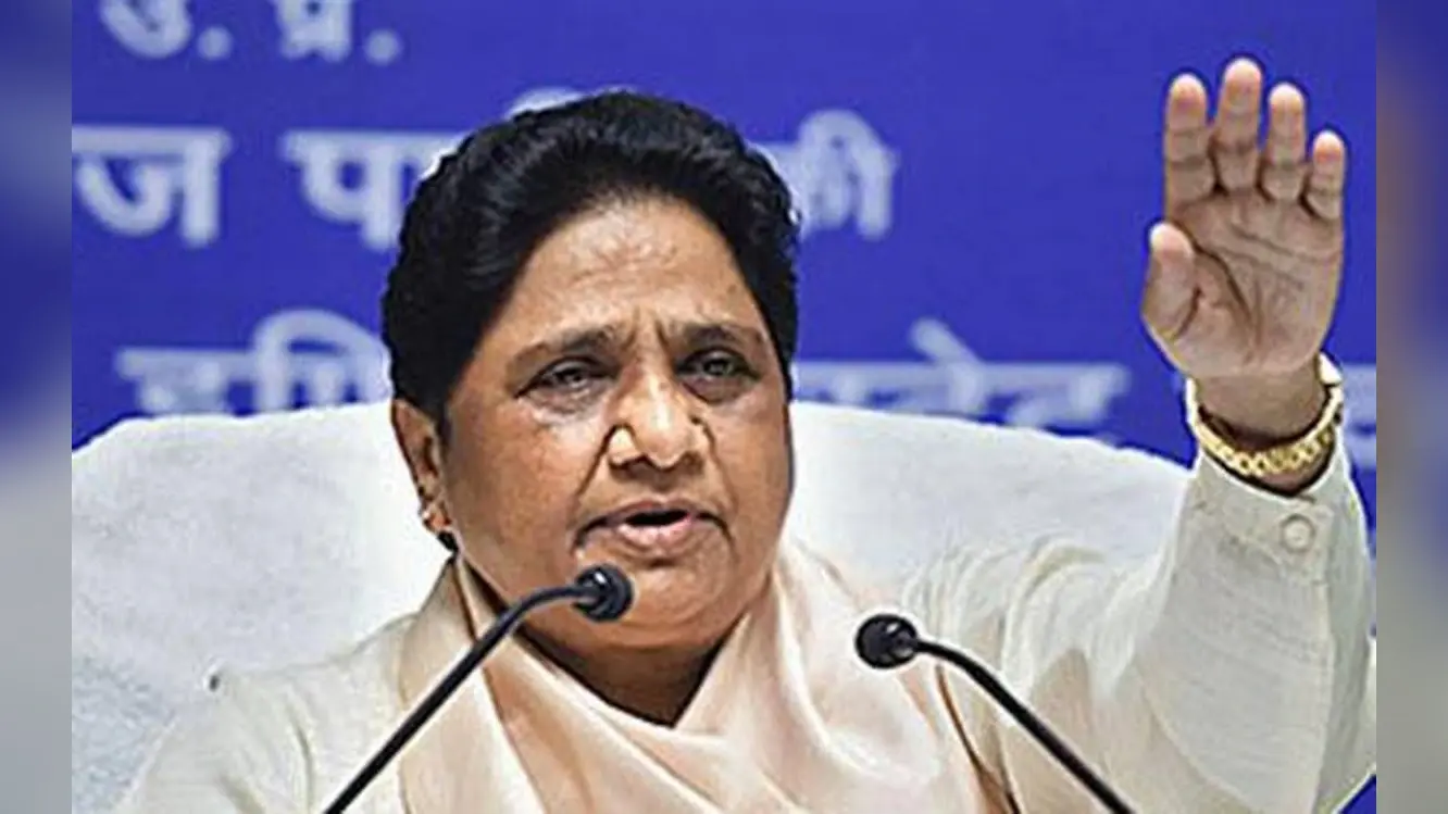 Modi सरकार के समर्थन में आयीं मायावती, कर डाली अलग OBC जनगणना की मांग