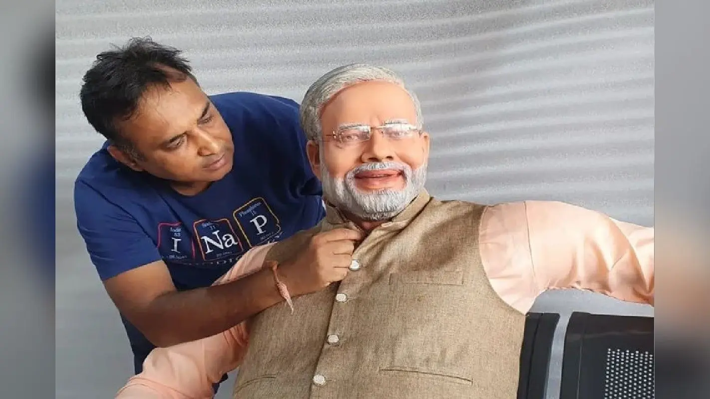 तारक मेहता फेम सुंदर लाल ने बनाया PM मोदी का स्टैच्यू, फैंस बोले- जरूर जेठालाल से लिए होंगे पैसे…