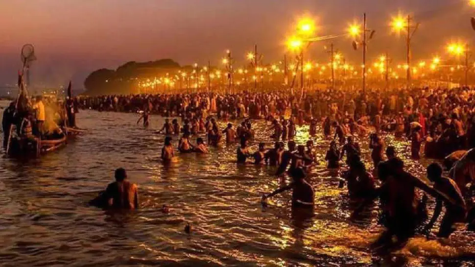माघ मेला: पौष पूर्णिमा पर आज से शुरू हुआ पहला स्नान, जाने क्या है कल्पवास, क्यों करते हैं कठिन तपस्या…