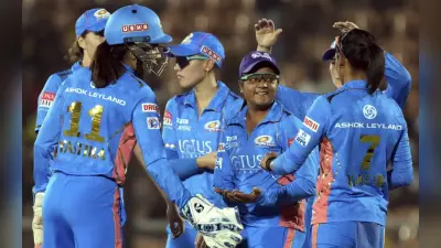 MI vs UP, WPL 2023: हरमनप्रीत कौर के 53 रन से मुंबई ने दर्ज की चौथी जीत, यूपी को 8 विकेट से हराया, Photos