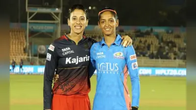WPL 2023 MI vs RCB Playing XI: आज मुंबई से भिड़ेगी आरसीबी की टीम, जानें संभावित प्लेइंग 11 और लाइव डिटेल्स