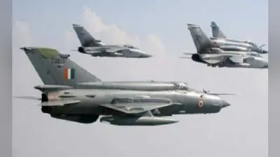 राजस्थान के सूरतगढ़ में IAF का मिग-21 क्रैश, पाइलट सुरक्षत