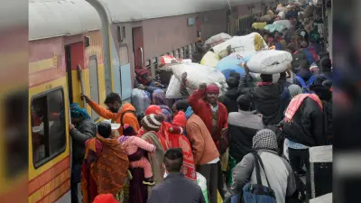 Indian Railways News: दिल्ली से बिहार आने वाली ट्रेनें दिवाली-छठ के चार महीने पहले ही फुल, देखिए लिस्ट