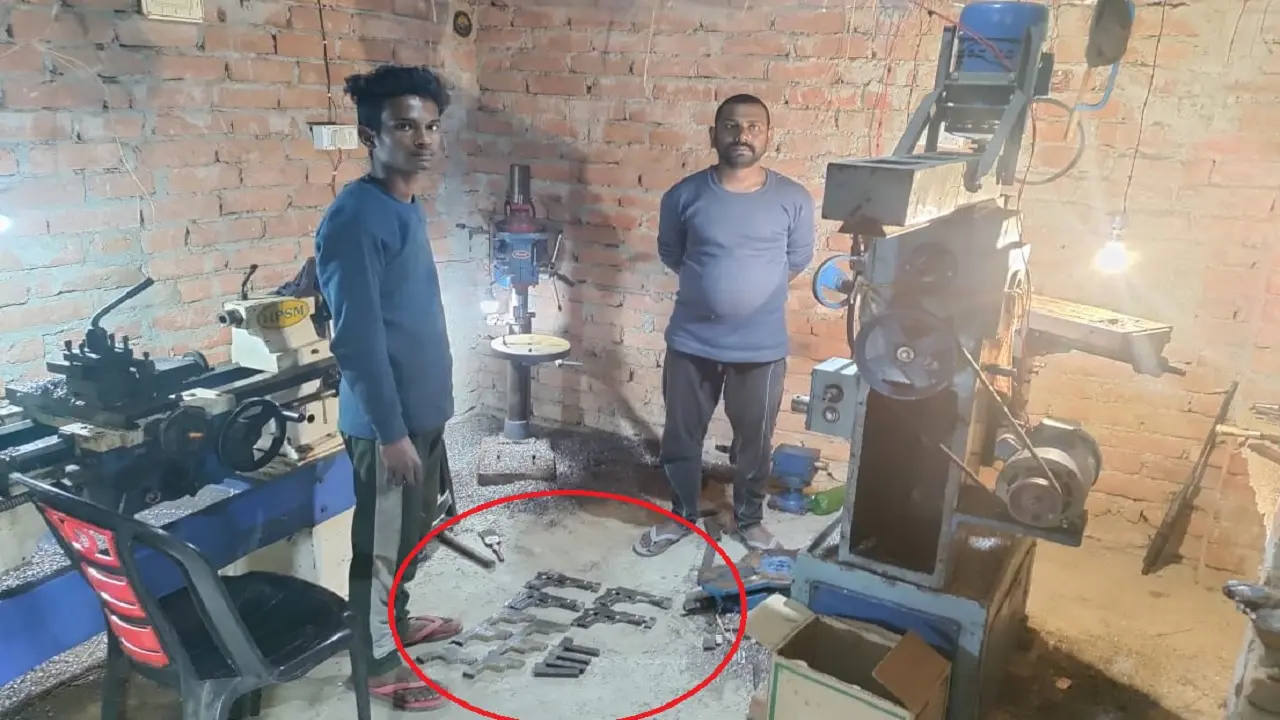 बिहार की सिल्क सिटी: हथियार बनाने का पसरा काला कारोबार, भागलपुर में बाहर से आकर STF कर रही भंडाफोड़