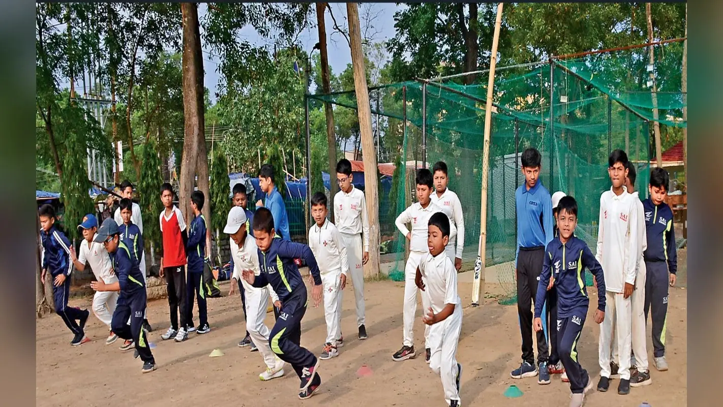 क्या सिद्धांत चतुर्वेदी को अमिताभ बच्चन की नातिन नव्या नवेली नंदा कर रही डेट? सोशल मीडिया पर हो रही चर्चा