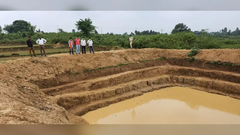 CAG की रिपोर्ट: बिहार में मनरेगा के तहत महज एक फीसदी गरीबों को मिला 100 दिनों का काम