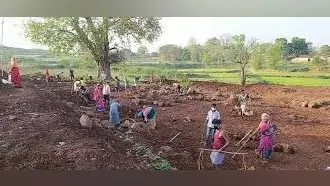 मंत्री के साथ हड़ताली मनरेगा कर्मचारी संघ की वार्ता विफल, मनरेगाकर्मियों की हड़ताल जारी