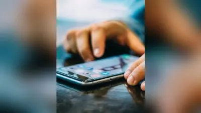 Cyber Fraud: छात्रा ने लोन लेने से किया इंकार तो मोबाइल हैक कर की घिनौनी हरकत, रहें सावधान…
