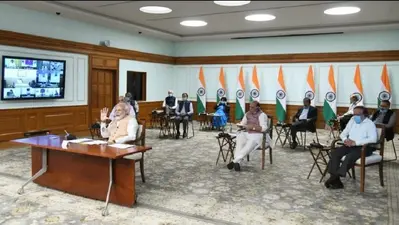 कोरोना संकटः जानिए कितनी है सांसदों की सैलेरी, 30 फीसदी की कटौती के बाद कितना पैसा मिलेगा?