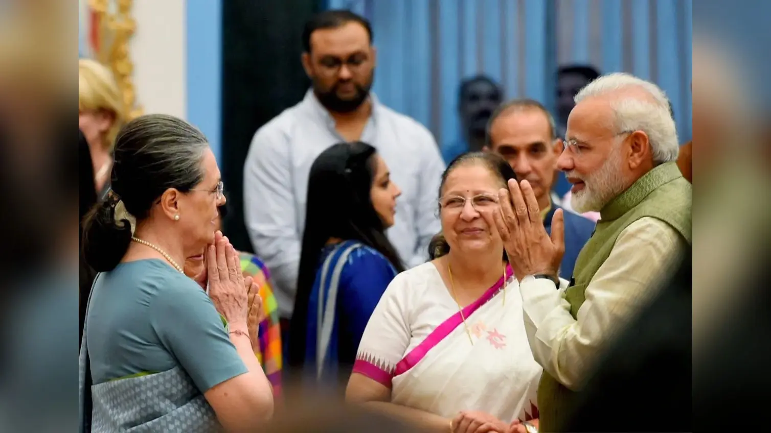 सोनिया गांधी ने पीएम मोदी को लिखा पत्र, कहा- पेट्रोल-डीजल के दाम में बढ़ोतरी से जनता परेशान, राहत दीजिए थोड़ा