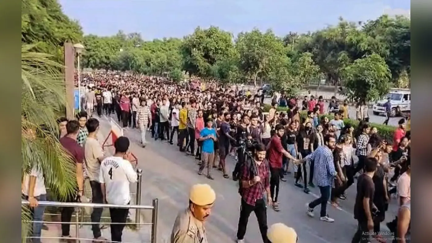 Mohali MMS Case: छात्रा के फोन से मिले आपत्तिजनक वीडियो, पुलिस करा रही मोबाइल की फॉरेंसिक जांच