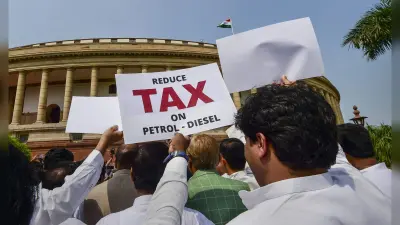 Parliament Monsoon Session: महंगाई, जीएसटी और सोनिया गांधी के मामले को लेकर राज्यसभा में विपक्ष का हंगामा