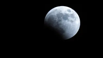 आज से दो दिन बाद यानी 31 अक्टूबर को दिखेगा दुर्लभ ‘Blue Moon’,जानें क्या है खासियत