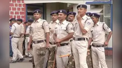 मध्य प्रदेश में ऑन ड्यूटी सिंघम बना एसआई, एसपी ने लगा दिया जुर्माना