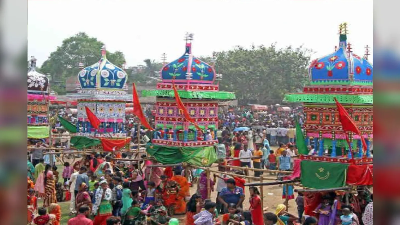 बिहार: गोपालगंज में मुहर्रम जुलूस में दौड़ा करंट, हाईटेंशन तार की चपेट में आया ताजिया, कई लोग झुलसे
