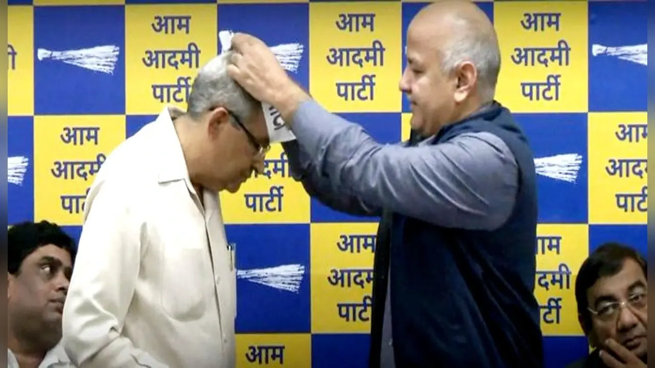 ‘आप’ में शामिल हुए दिल्ली नगर निगम में 5 बार के पार्षद मुकेश गोयल, मनीष सिसोदिया ने दिलाई प्राथमिक सदस्यता