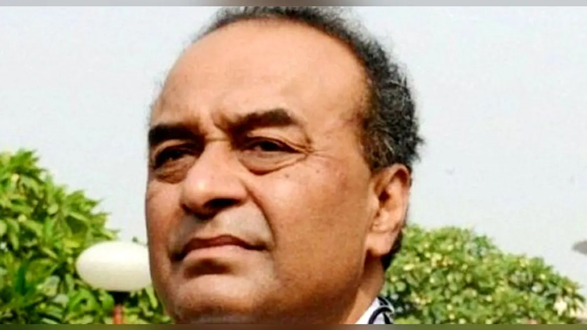 कौन हैं मुकुल रोहतगी, जिन्हें शाहरुख खान ने बेटे आर्यन की जमानत के लिए किया हायर