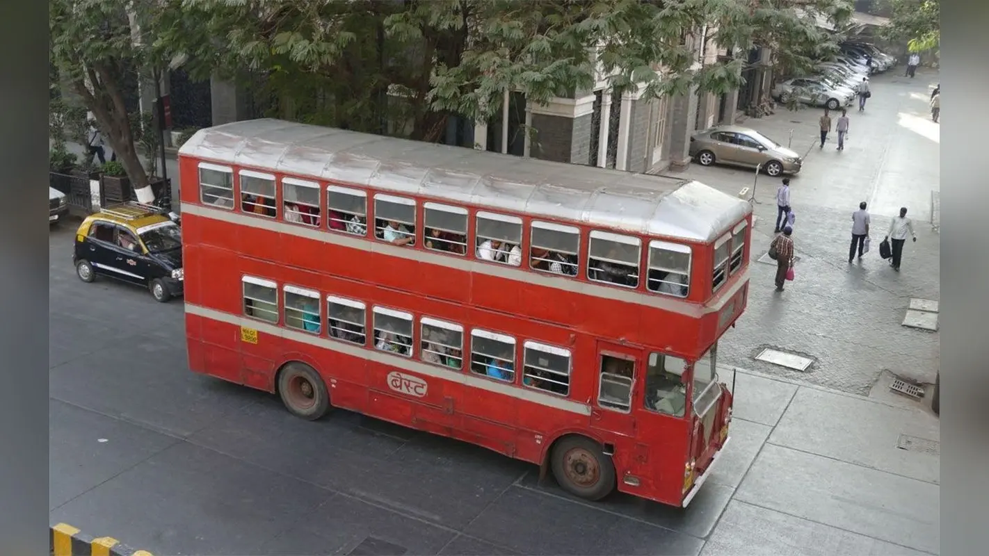 Mumbai BEST Double Decker Bus: इतिहास बन जाएंगी मुंबई की डबल डेकर बस, जानें कब से बंद होगा इनका परिचालन