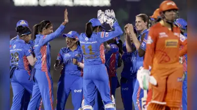 WPL Points Table: लगातार 5 मैच जीतकर प्लेऑफ में पहुंची मुंबई इंडियंस, जानें बाकी टीमों का हाल