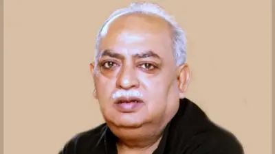 Munawwar Rana Updates : बेटे की गिरफ्तारी के लिए आधी रात के बाद मुनव्वर राना के घर के कोने-कोने की तलाशी, महिलाओं से अभद्रता का आरोप