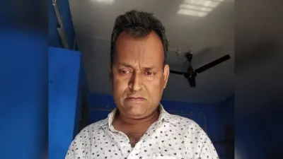 Jharkhand News : झारखंड के धनबाद से राजस्व कर्मचारी मुनींद्र झा गिरफ्तार, एंटी करप्शन ब्यूरो ने 10 हजार रिश्वत लेते दबोचा