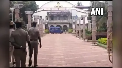 Murugha Math: आरोपी मुरुघा शरणारू के खिलाफ सबूत तलाश रही पुलिस, मुरुघा मठ का किया निरीक्षण