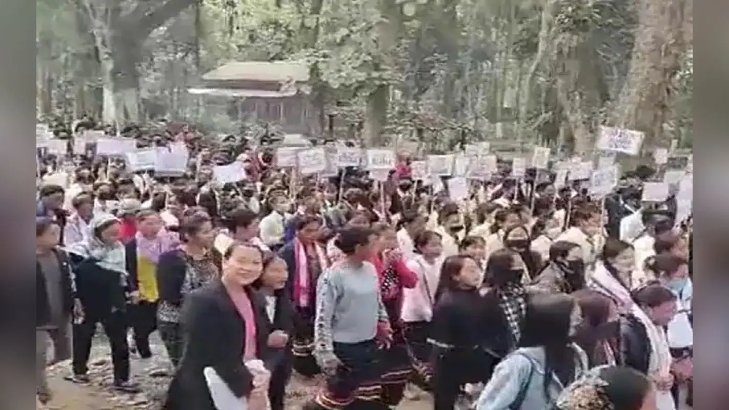 नागालैंड: 14 स्थानीय युवकों की मौत का मामला, केंद्र ने 30 सैनिकों पर मुकदमा चलाने की नहीं दी अनुमति
