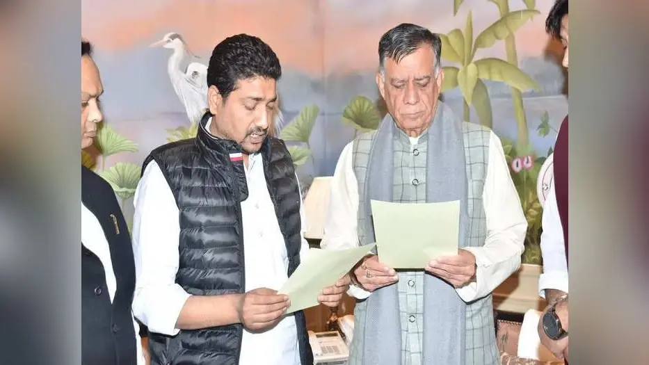 UP Assembly: सपा विधायक नाहिद हसन ने ली विधान सभा सदस्यता की शपथ, अध्यक्ष सतीश महाना ने कही ये बात