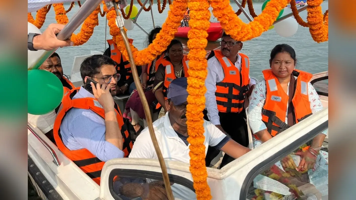 झारखंड: सांसद गीता कोड़ा ने नकटी डैम में पर्यटन सह नौका विहार का किया उद्घाटन, बोलीं-रोजगार को रुकेगा पलायन