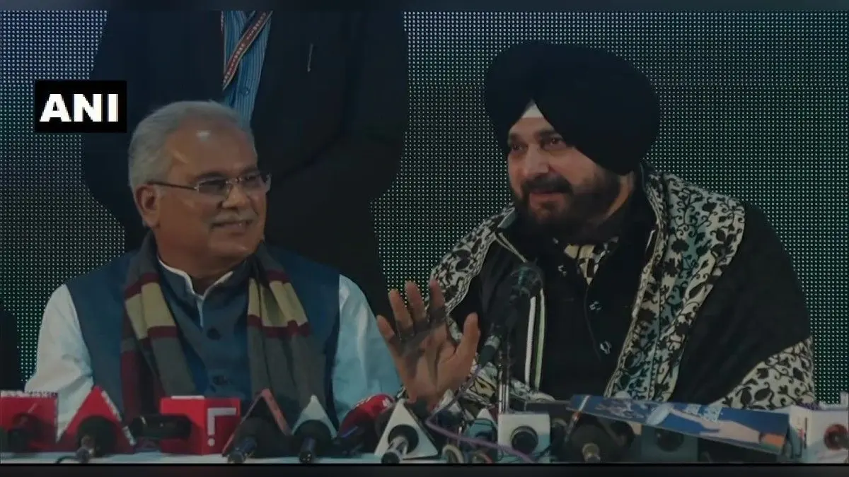 Punjab Elections 2022 : नवजोत सिंह सिद्धू ने कहा-जनता विधायक चुनेगी और फिर सीएम चुनाव जायेगा