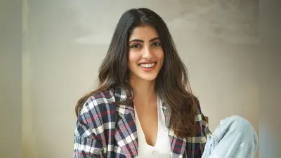 नव्या नवेली नंदा की हिंदी ने फैंस को किया इम्प्रेस, बोले- कोई तो बॉलीवुड में समझदार है…
