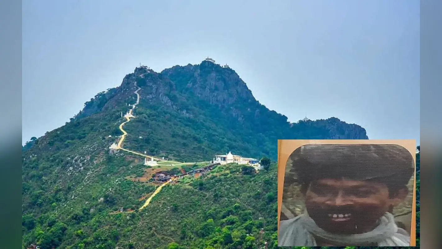 झारखंड : पारसनाथ में एक करोड़ के इनामी नक्सली प्रयाग मांझी की एंट्री, पुलिस-प्रशासन अलर्ट
