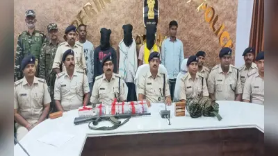 लातेहार में 5 लाख का इनामी सब जोनल कमांडर विराज गिरफ्तार, अमन साव के साथ नेपाल में ली थी ट्रेनिंग