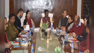 राष्ट्रीय अनुसूचित जनजाति आयोग की टीम पहुंची लोहरदगा, विभिन्न योजनाओं की समीक्षा करते हुए कही ये बात