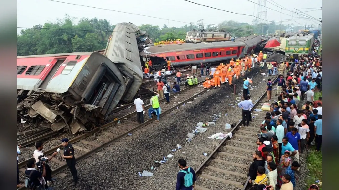 बालासोर रेल हादसा: किसी को पानी खून की तरह दिख रहा तो किसी को भूख नहीं, NDRF कर्मियों की हो रही काउंसिलिंग