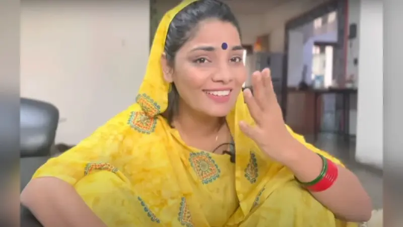 नेहा सिंह राठौर का नया गाना ‘अब गुजरात गईले हो…’ रिलीज, सिंगर बोलीं- उनका नंबर भी जल्दी ही आयेगा