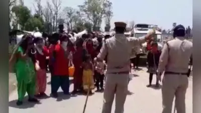 उत्तराखंड के बनबसा में नेपाली नागिरकों ने किया अपनी सरकार के खिलाफ प्रदर्शन