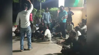 बीबीएयू में राम की शोभायात्रा को लेकर एबीवीपी- दलित छात्रों में टकराव, रात में वीसी आवास घेरा, पीएसी तैनात