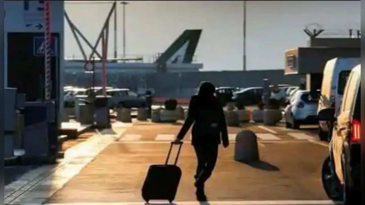 Flights Cancelled: ‘ओमिक्रॉन’ के डर में पूरी दुनिया, चार दिनों के अंदर रद्द हुईं 11 हजार से अधिक उड़ानें