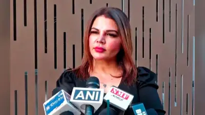 Jammu and Kashmir: चिनाब नदी में गिरी अनियंत्रित कार, एक की मौत, तीन लापता